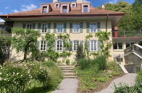 Lenzburg Bed & Breakfast | Kultur-Gästehaus Villa Sonnenberg