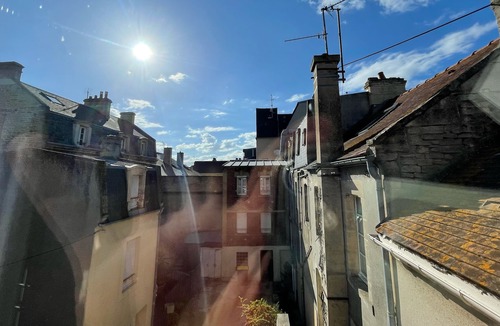 Luc-sur-Mer House | Kuma YourHostHelper