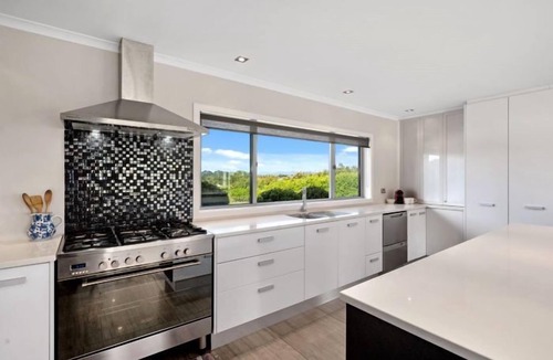 Kumeu House | Kumeu Calm