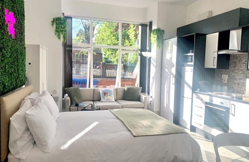 Moseley Apartment | Kunda House Church Rd