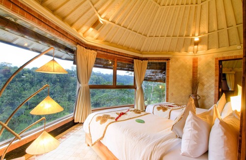 Kedewatan Resort | Kupu Kupu Barong Villas & Tree Spa