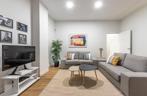 Bilbao Old Town Apartment | Kuttun by People Rentals apartment
