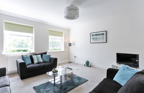 Peterborough Apartment | KVM - Jubilee Mansions 2