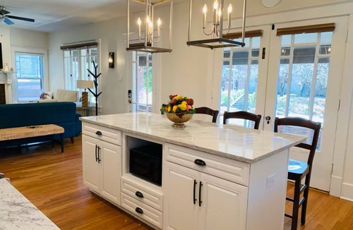 Cherokee Triangle House | KY DERBY @The Cherokee Charmer! ….5 Miles from Churchill Downs !