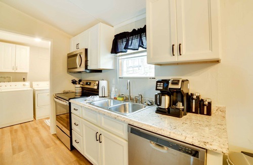 New Concord House | KY WATER Front Hideaway w/Fire Pit & View