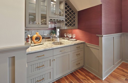 College Park House | @ Kyle Field ! LuxuryHot-Tub ! Amazing Outdoors ! 150 Yards to TAMU Campus !