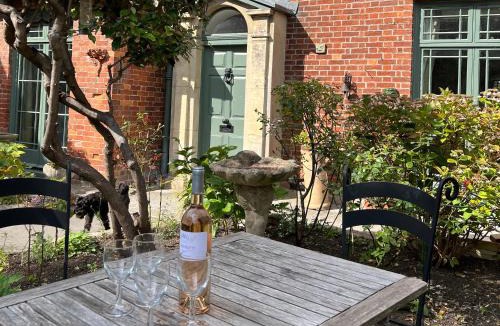 Glastonbury House | Kylemore