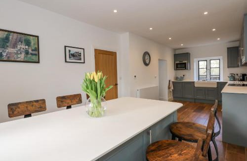 Stamford House | Kylemore Railway Cottage