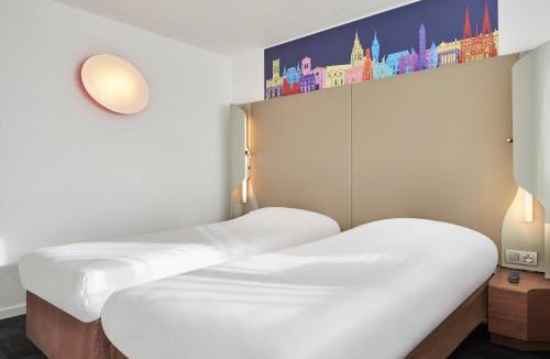 Brie-Comte-Robert Hotel | Kyriad Brie-Comte-Robert