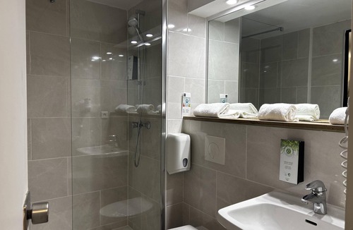 Villalbe Hotel | Kyriad Carcassonne - Aéroport