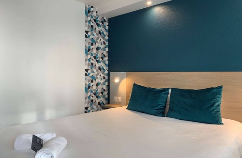 Saint-Maur Hotel | Kyriad Chateauroux - Saint Maur