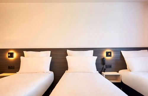 Combs-la-Ville Hotel | Kyriad Combs-la-ville - Senart