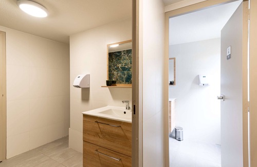 Creil Hotel | Kyriad Creil - Chantilly Nord