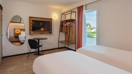 Saint-Paul-les-Dax Hotel | KYRIAD DAX - Saint Paul lès Dax