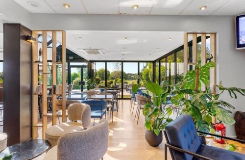 Saint-Arnoult Hotel | Kyriad Deauville - St Arnoult