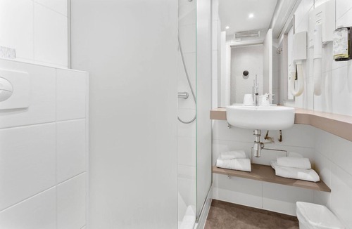 Saint-Arnoult Hotel | Kyriad - Deauville St Arnoult