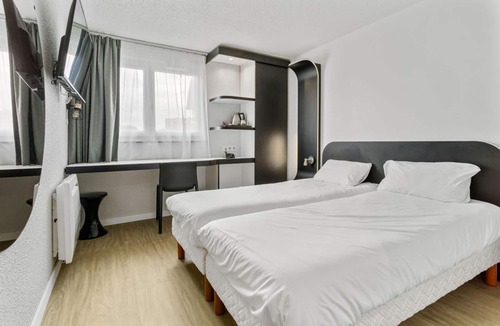 Saint-Arnoult Hotel | Kyriad - Deauville St Arnoult