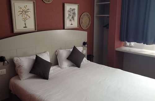 Arles Hotel | Kyriad Direct Arles