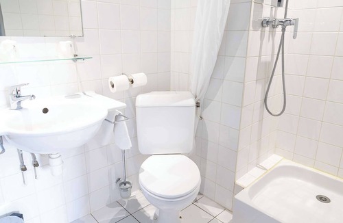 Appoigny Hotel | Kyriad Direct Auxerre Appoigny