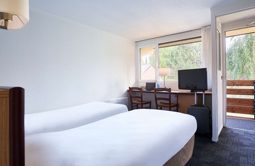 Evreux Hotel | Kyriad Direct Evreux