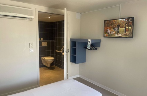 Saint-Jean-de-Vedas Hotel | Kyriad Direct Montpellier St Jean de Vedas – La Peyrière