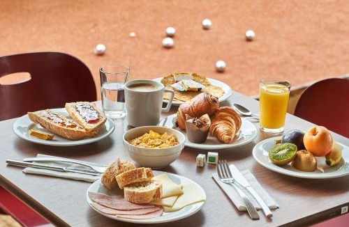 Chasse-sur-Rhone Hotel | Kyriad Direct Lyon Sud - Chasse-Sur-Rhône