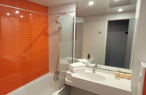 Dardilly Hotel | Kyriad Direct Lyon Nord - Dardilly