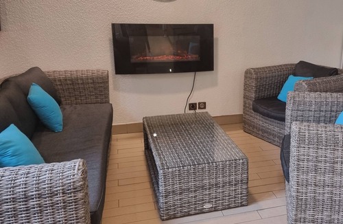 Essey-les-Nancy Hotel | Kyriad Direct Nancy Est - Essey