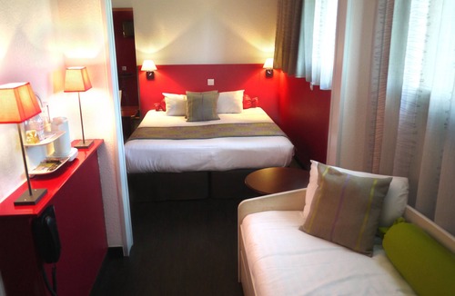 Vezin-le-Coquet Hotel | Kyriad Direct Rennes Ouest