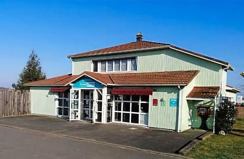 Saintes Hotel | Kyriad Direct Saintes