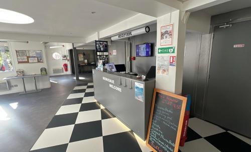 Trappes Hotel | Kyriad direct Trappes