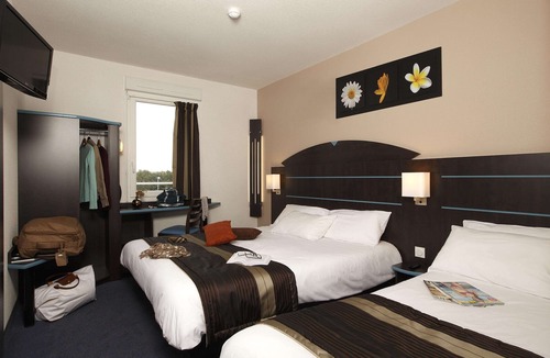 Dol-de-Bretagne Hotel | Kyriad Dol de Bretagne