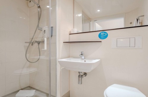 Saint-Laurent-Blangy Hotel | Kyriad ECO - Arras Saint Laurent Blangy Parc Expo
