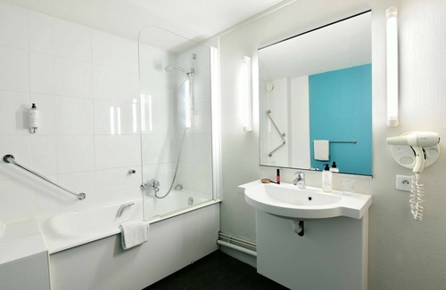 Lannion Hotel | Kyriad Lannion