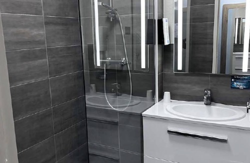 Laon Hotel | Kyriad Laon