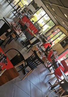 Roncq Hotel | Kyriad Lille - Roncq