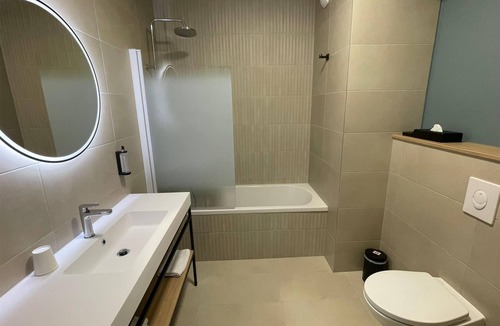 Limoges Hotel | Kyriad Limoges - Ester