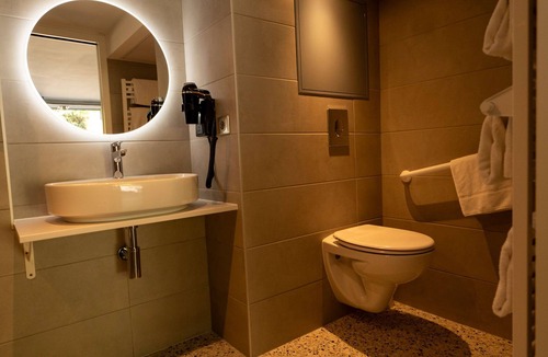 Sainte-Foy-les-Lyon Hotel | Kyriad Lyon Sud Sainte Foy