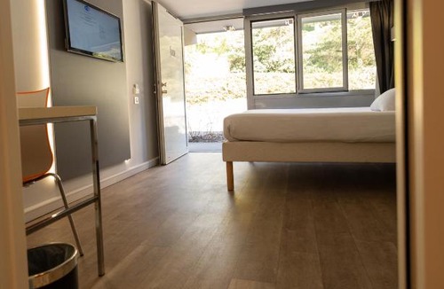 Sainte-Foy-les-Lyon Hotel | Kyriad Lyon Sud Sainte Foy