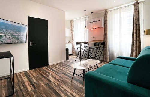 Blancarde Hotel | Kyriad Marseille Blancarde - Timone