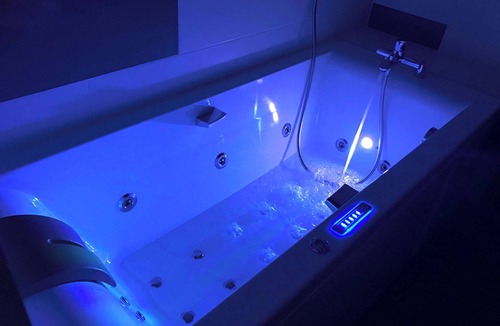 Lunel Hotel | Kyriad Montpellier Est - Lunel