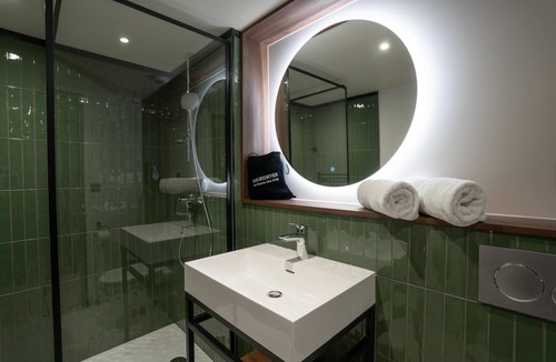 Lattes Hotel | Kyriad Montpellier Sud - A709