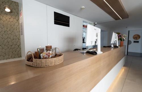 Lattes Hotel | Kyriad Montpellier Sud - Lattes
