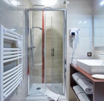 Bouaye Hotel | Kyriad Nantes Sud - Bouaye Aéroport