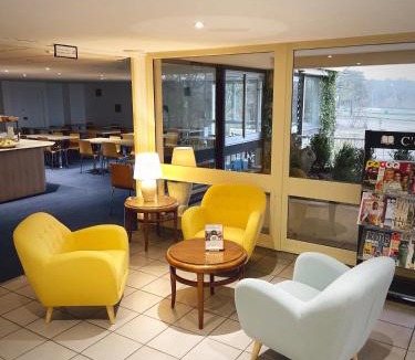 Nemours Hotel | Kyriad Nemours