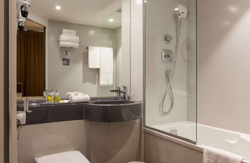 Colombier - Champ de Mars Hotel | Kyriad Rennes Centre Gare