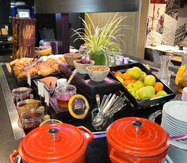 Saint-Etienne-du-Rouvray Hotel | Kyriad Rouen Sud - Oissel