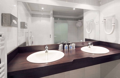 Joue-les-Tours Hotel | Kyriad Tours - Joue les Tours
