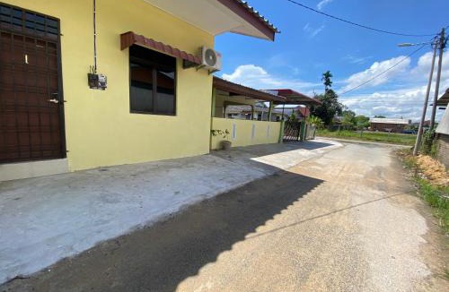 Kawasan Perindustrian Chendering Hotel | KZ Roomstay