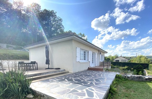 Brieulles-sur-Meuse House | Léchappée Meusienne